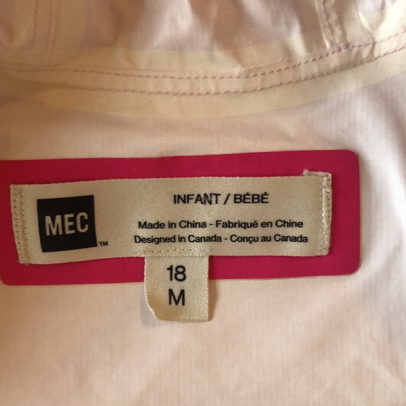 Mec rain shell - Picture 2 of 3